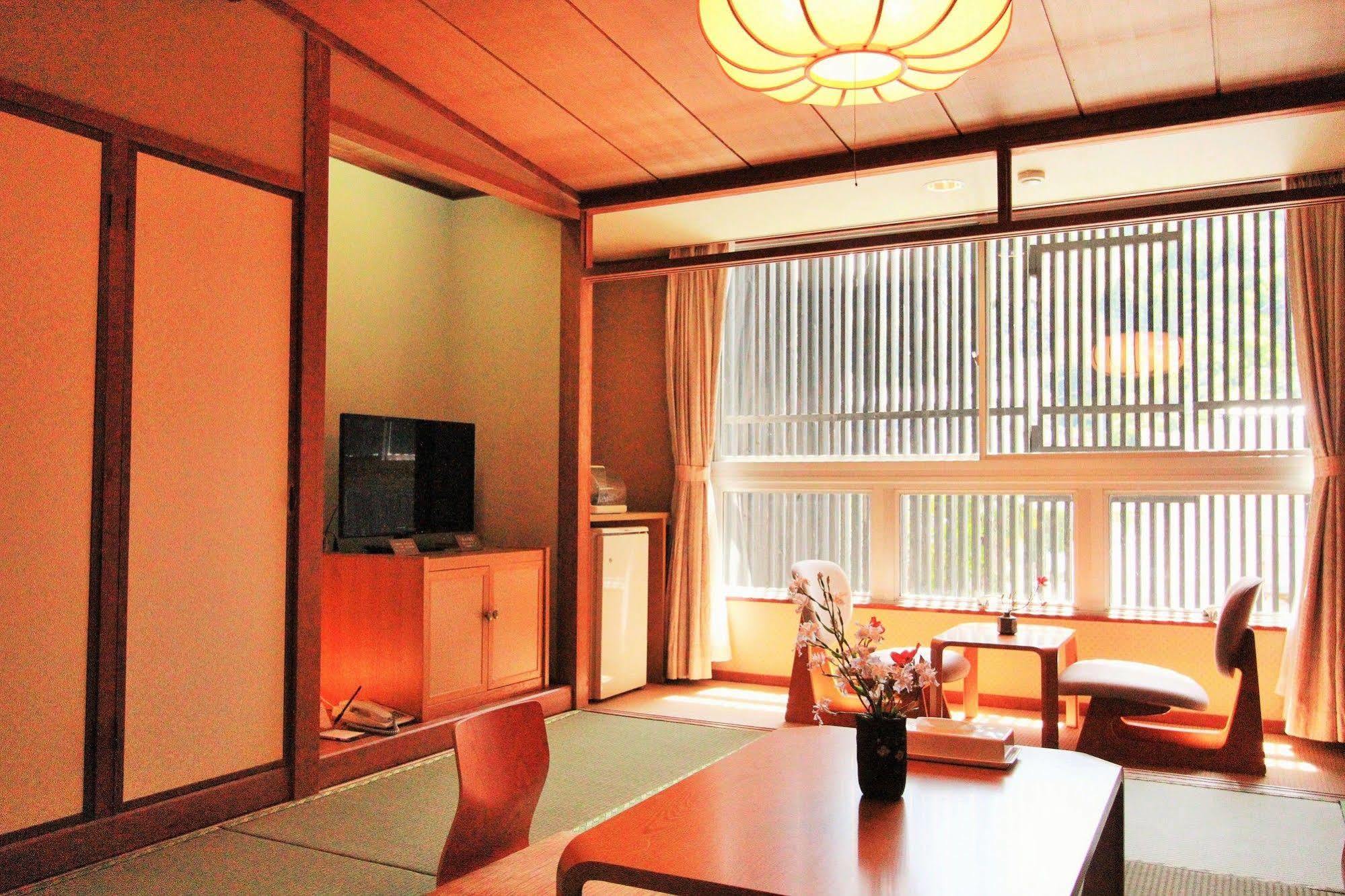 Oyo Ryokan Touenkan Miasa-Onsen Misasa Exterior foto