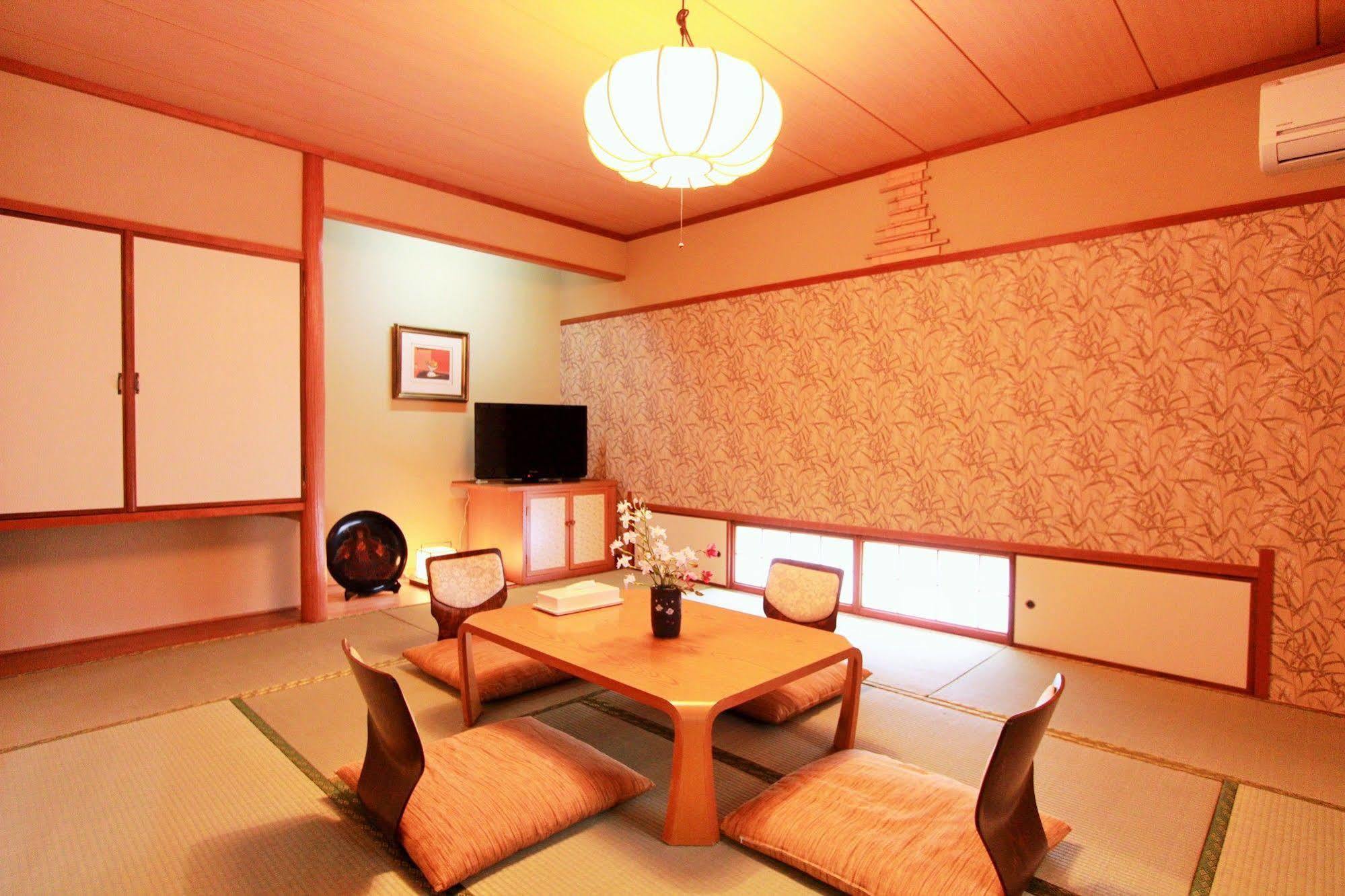 Oyo Ryokan Touenkan Miasa-Onsen Misasa Exterior foto